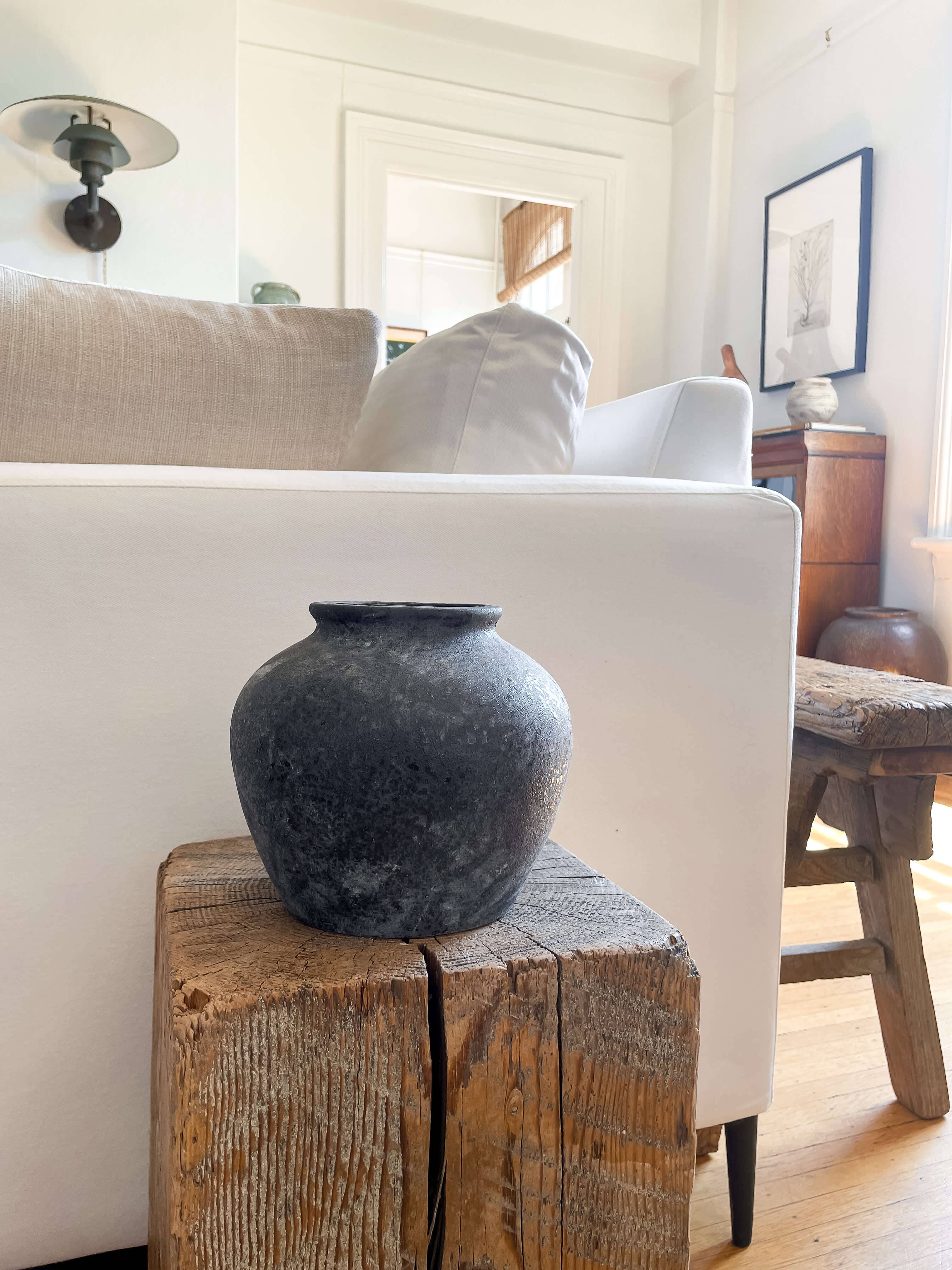 Athena Vintage-Style Ceramic Vase, High-End Home Accent: Large